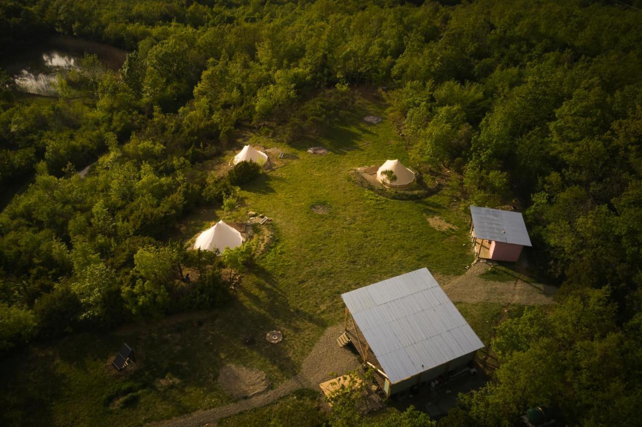 Agricola Ombra - Tents In Nature Hotel Lajatico Kültér fotó